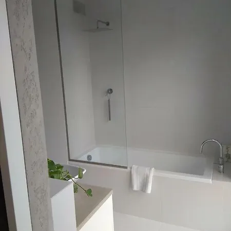 Kollataja 7 *